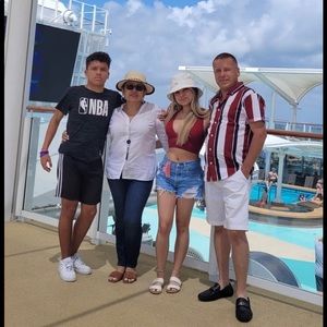 Meet your Posher, Francesca